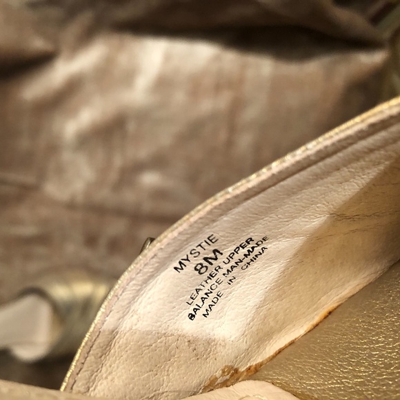 Steve Madden Mystie Gold Leather Slide Sandals - Picture 10 of 13